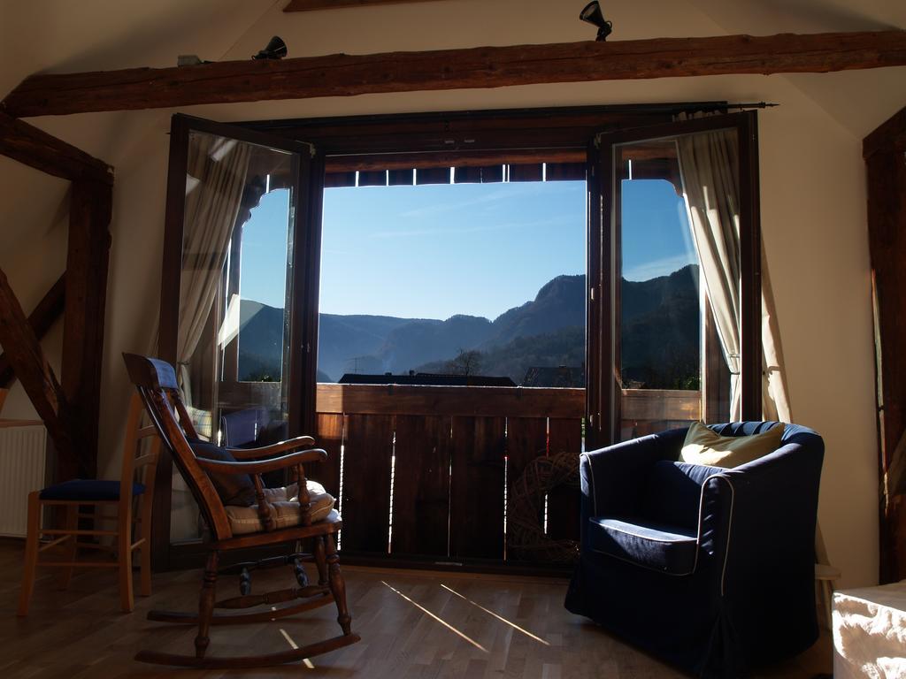 Holiday Home Katricnek Bohinjska Bela Rum bild